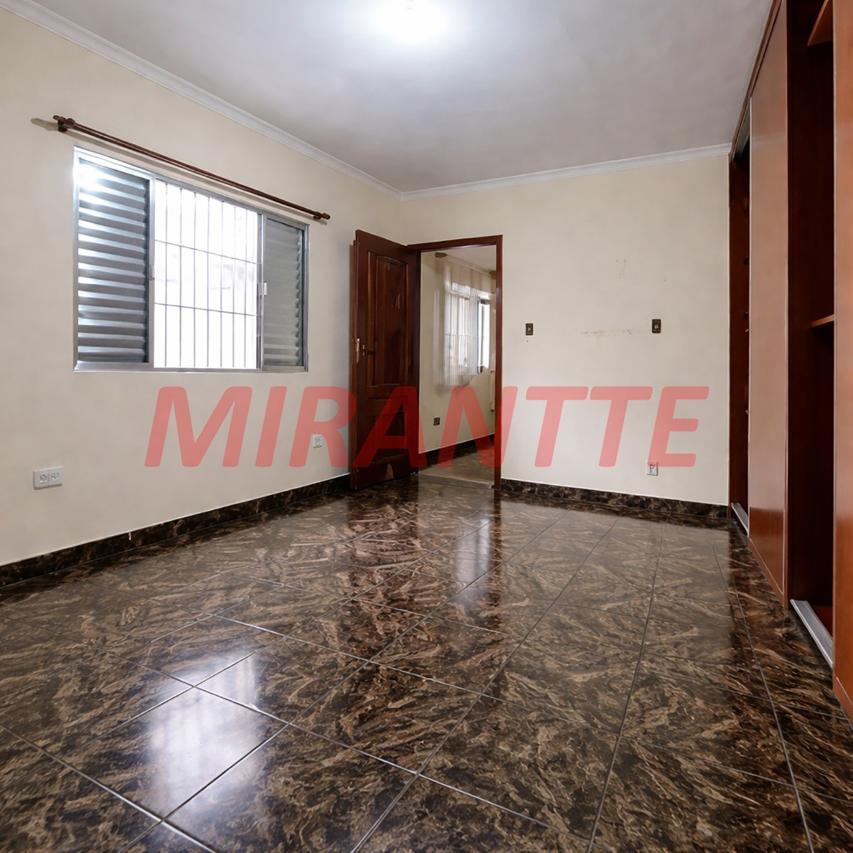 Casa terrea de 141m² com 3 quartos em Vila Bancaria Munhoz