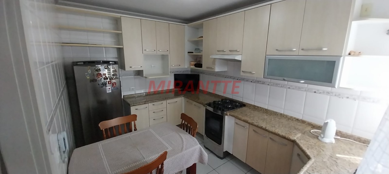 Cond. fechado de 109m² com 2 quartos em Vila Gustavo