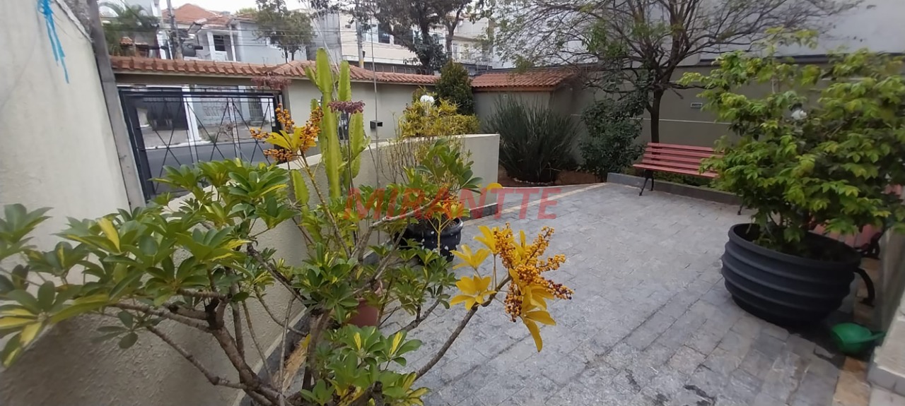 Cond. fechado de 109m² com 2 quartos em Vila Gustavo