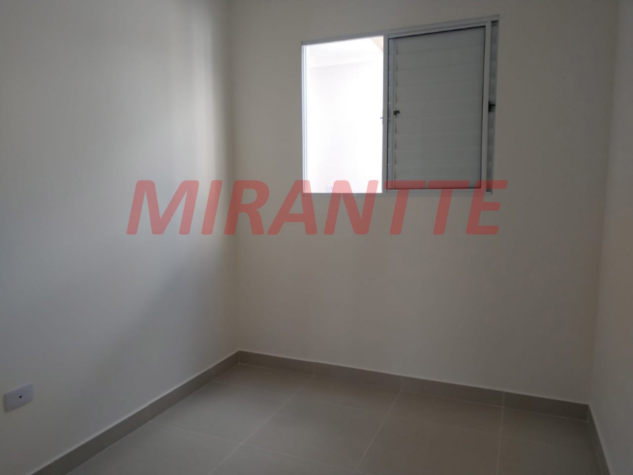 Apartamento de 43m² com 2 quartos em Parada Inglesa