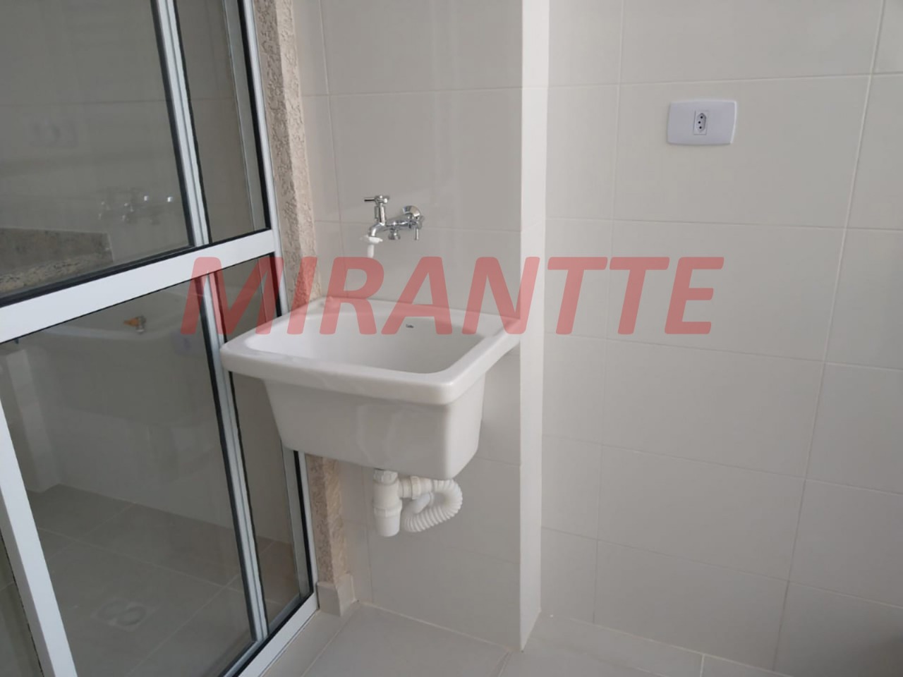 Apartamento de 43m² com 2 quartos em Parada Inglesa