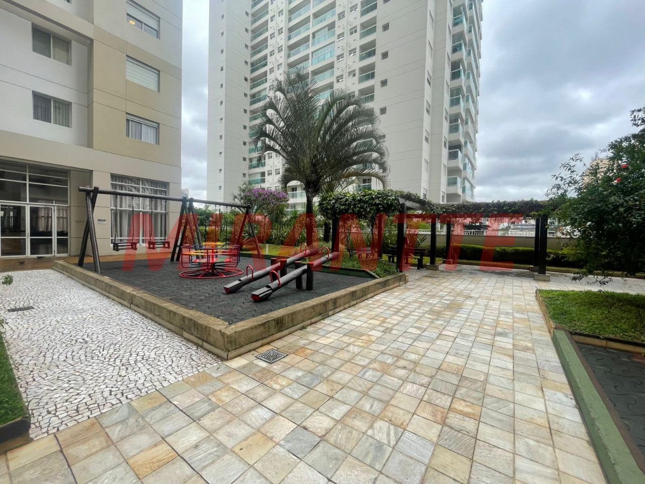 Apartamento de 134m² com 2 quartos em Barra Funda
