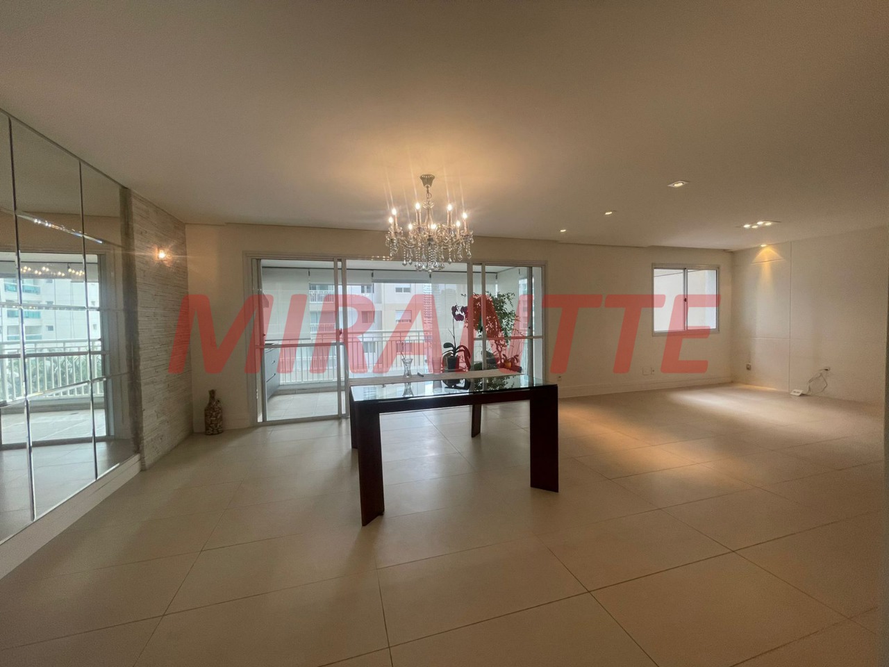 Apartamento de 134m² com 2 quartos em Barra Funda