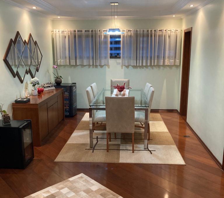 Apartamento de 147m² com 3 quartos em Santana