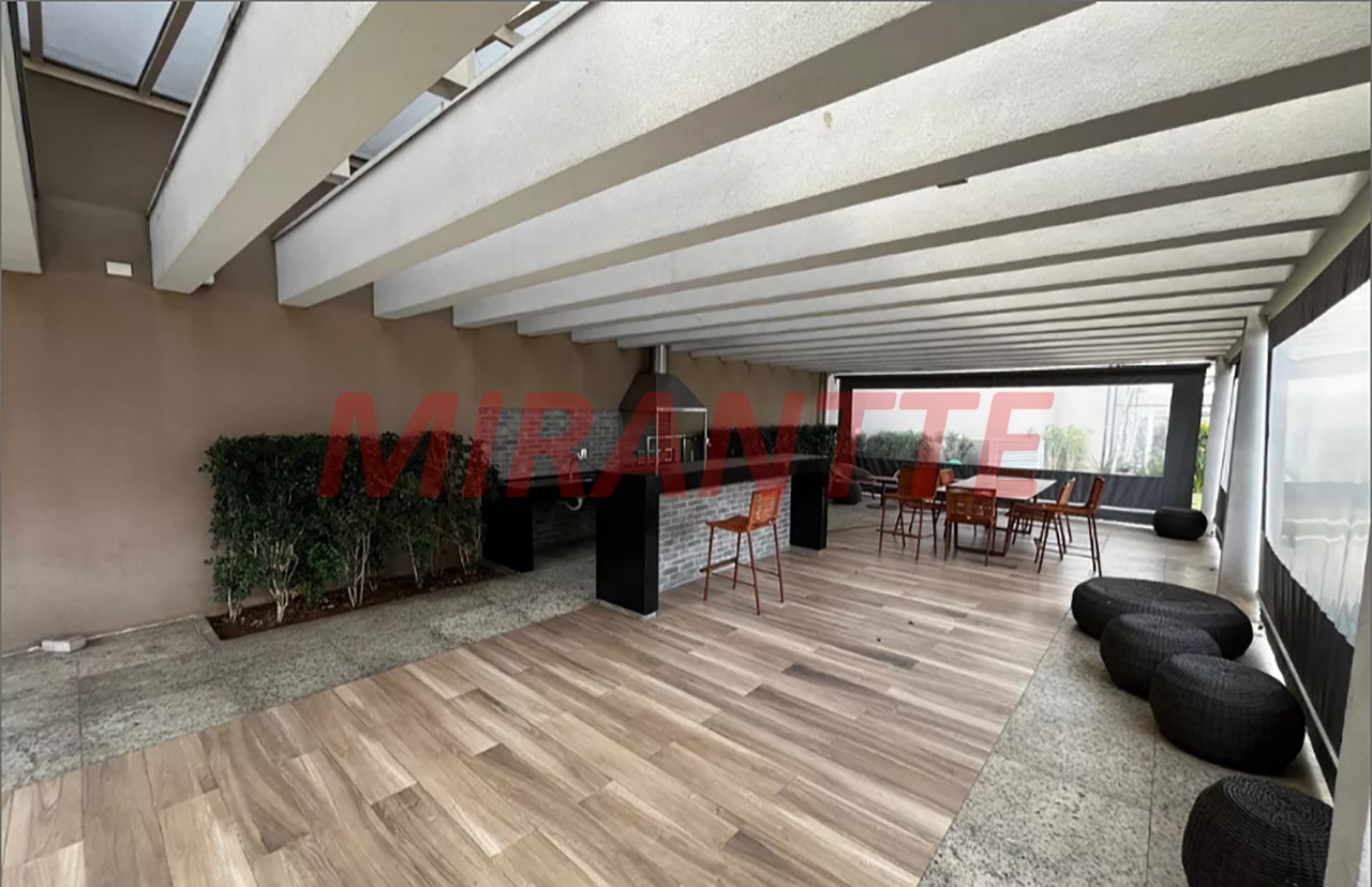 Apartamento de 87m² com 3 quartos em Limão