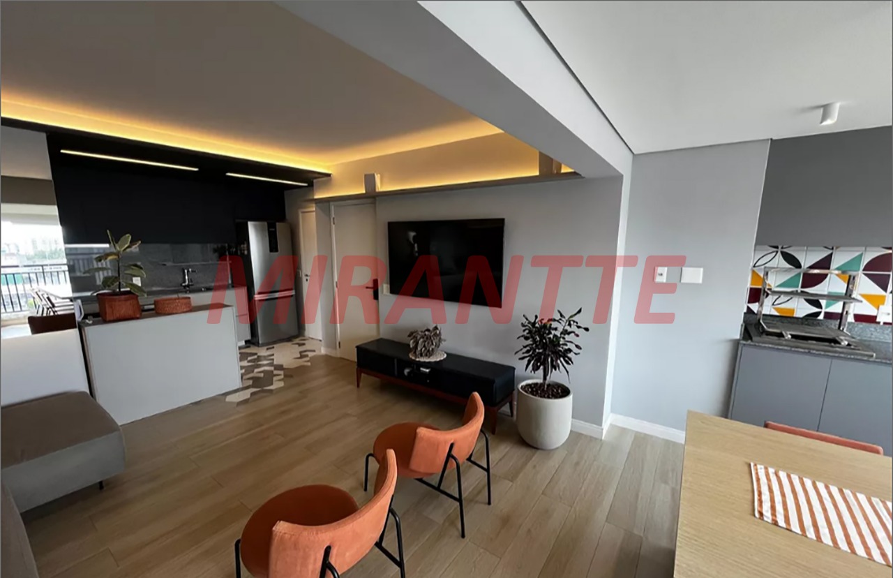 Apartamento de 87m² com 3 quartos em Limão