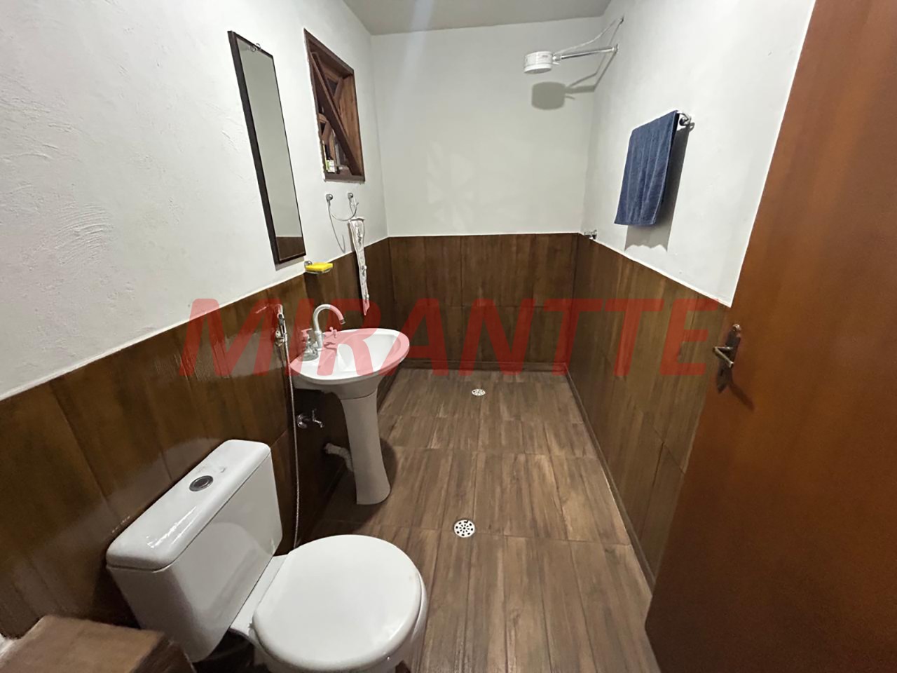 Sobrado de 309m² com 5 quartos em Parada Inglesa
