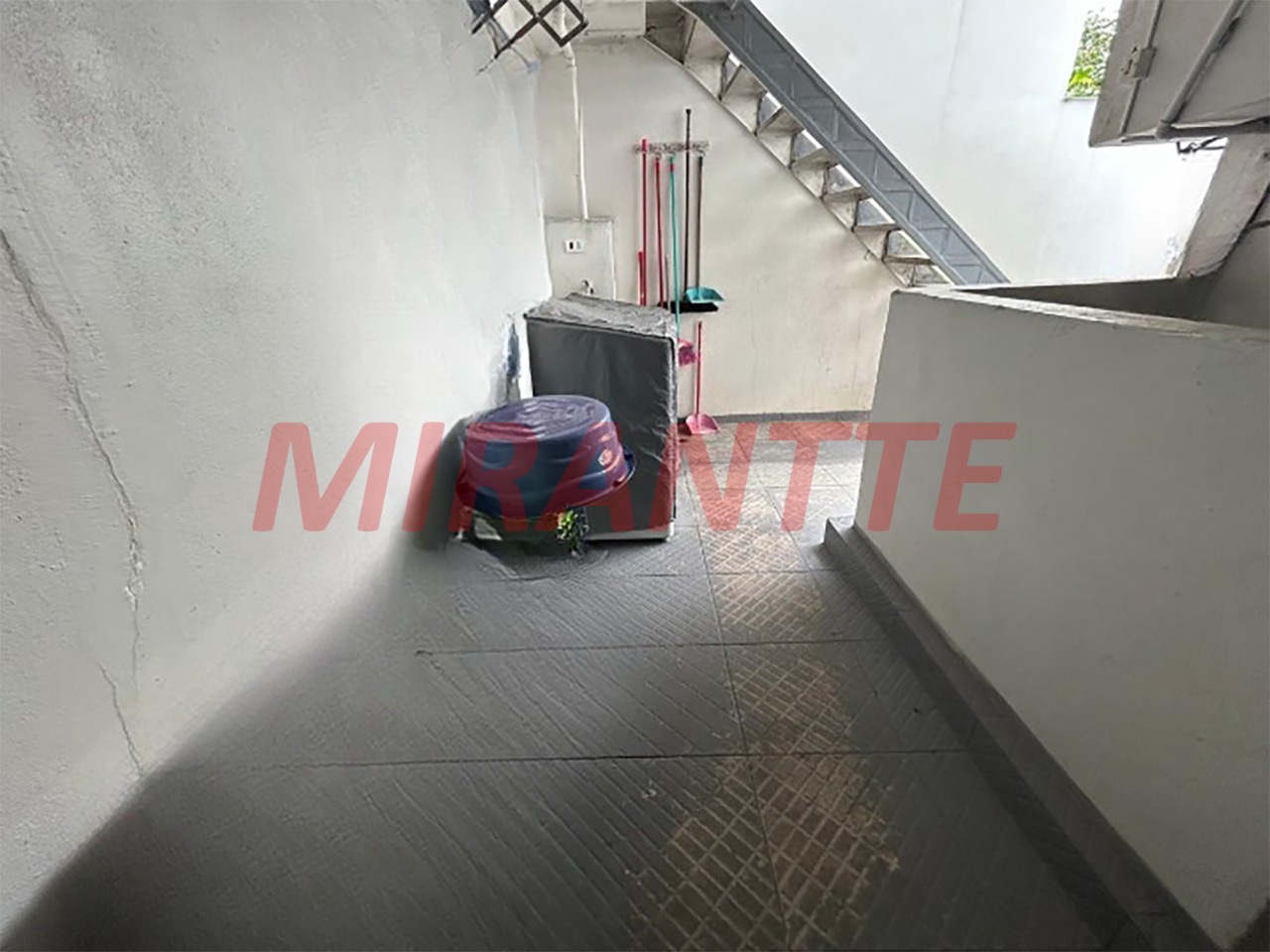 Sobrado de 309m² com 5 quartos em Parada Inglesa