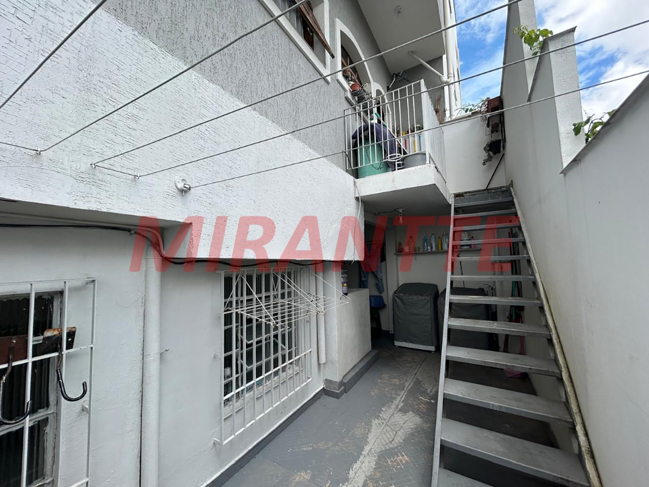 Sobrado de 309m² com 5 quartos em Parada Inglesa