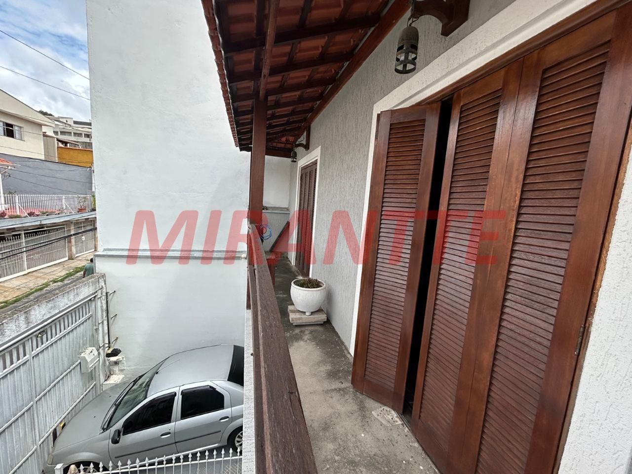 Sobrado de 309m² com 5 quartos em Parada Inglesa