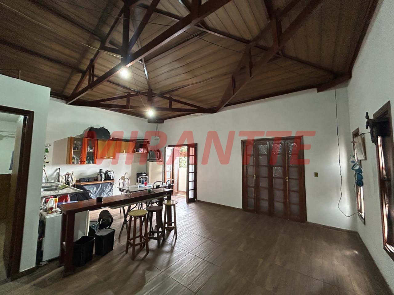 Sobrado de 309m² com 5 quartos em Parada Inglesa