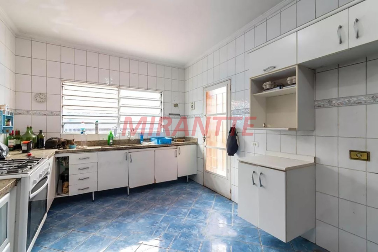 Sobrado de 220m² com 3 quartos em Lauzane Paulista