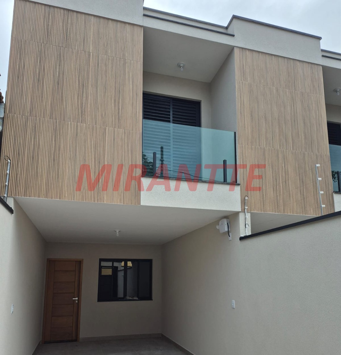 Sobrado de 120m² com 3 quartos em Jardim Primavera (Zona Norte)