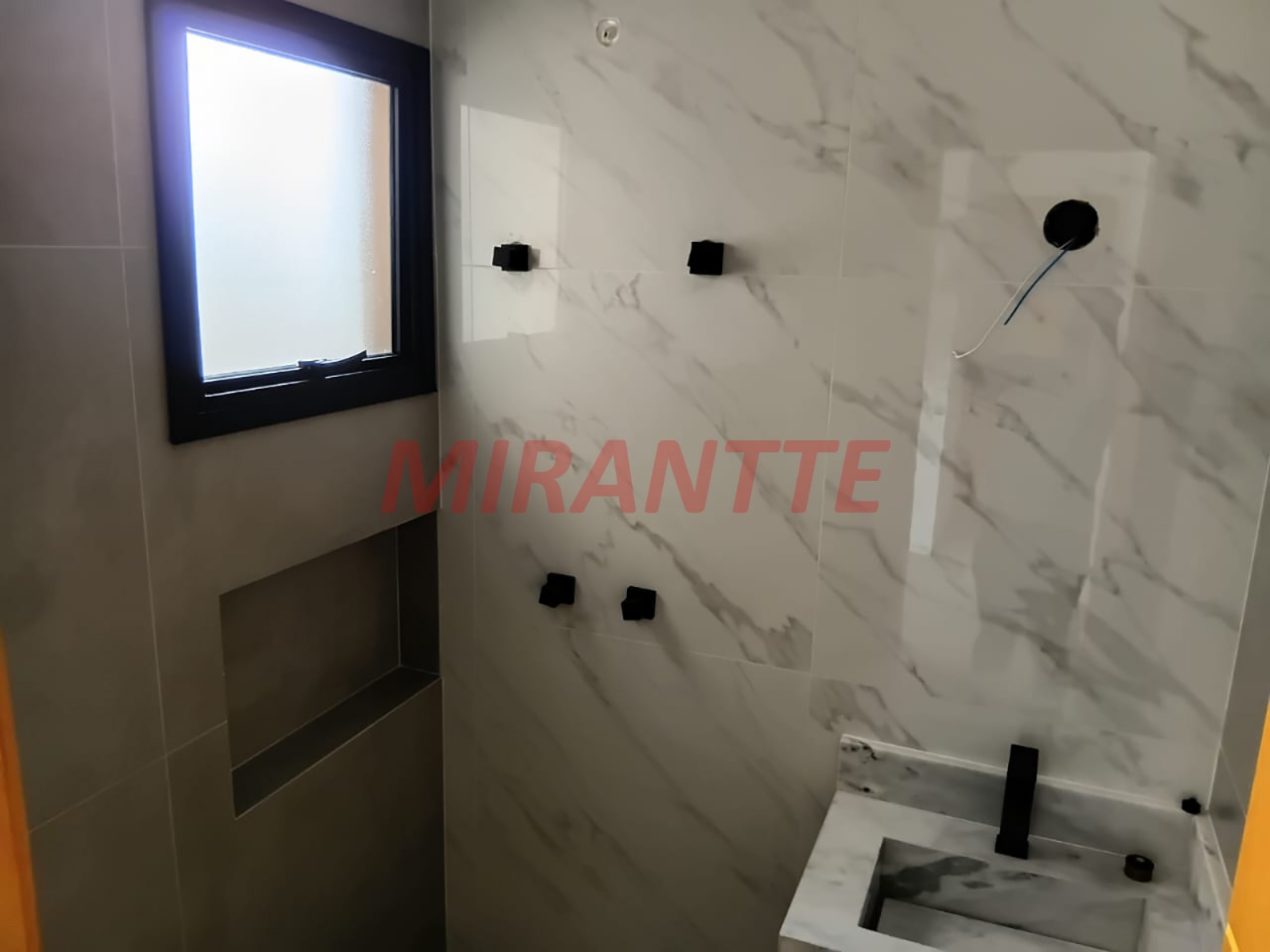 Sobrado de 120m² com 3 quartos em Jardim Primavera (Zona Norte)