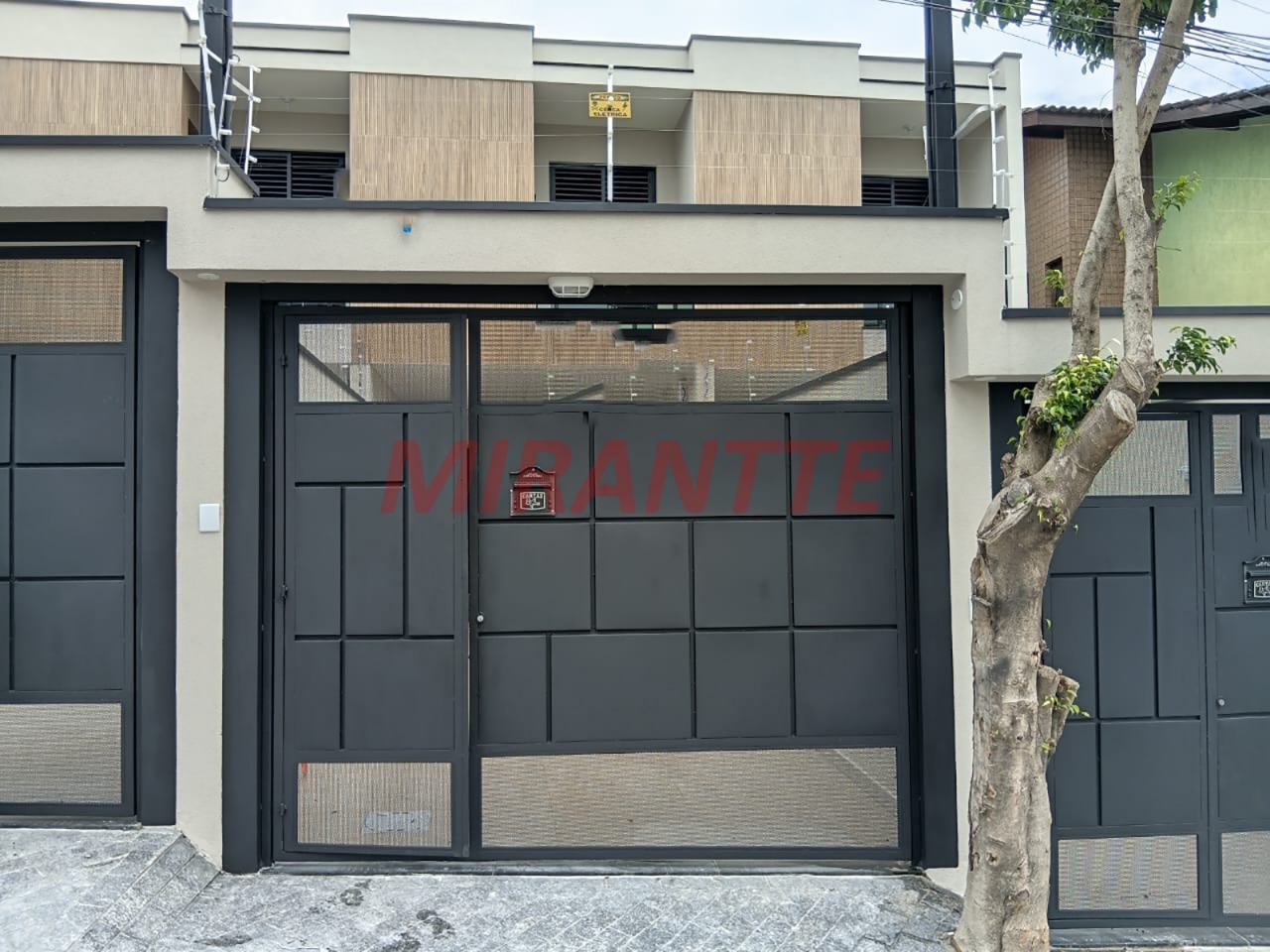Sobrado de 120m² com 3 quartos em Jardim Primavera (Zona Norte)