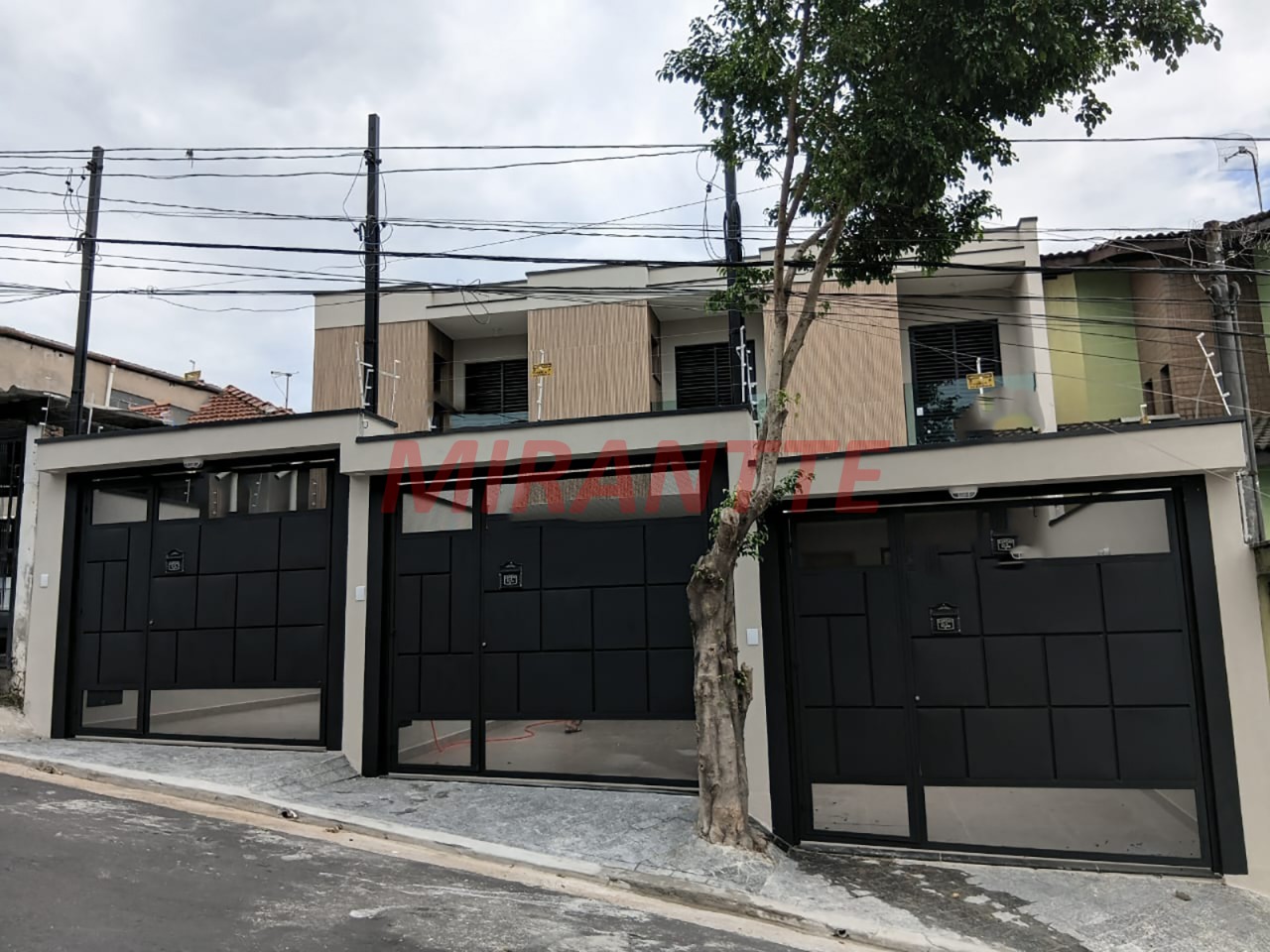 Sobrado de 120m² com 3 quartos em Jardim Primavera (Zona Norte)