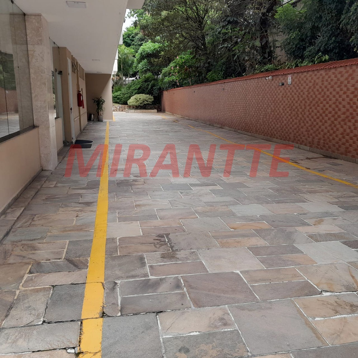Apartamento de 11380m² com 3 quartos em Perdizes