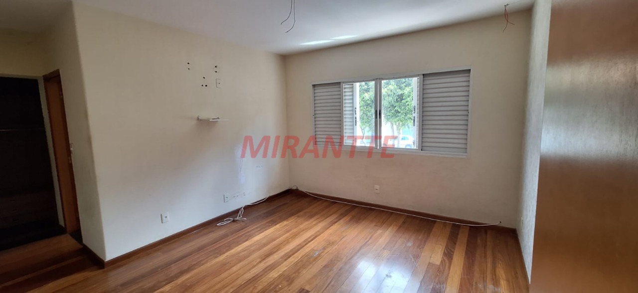 Sobrado de 220m² com 3 quartos em Parque Mandaqui