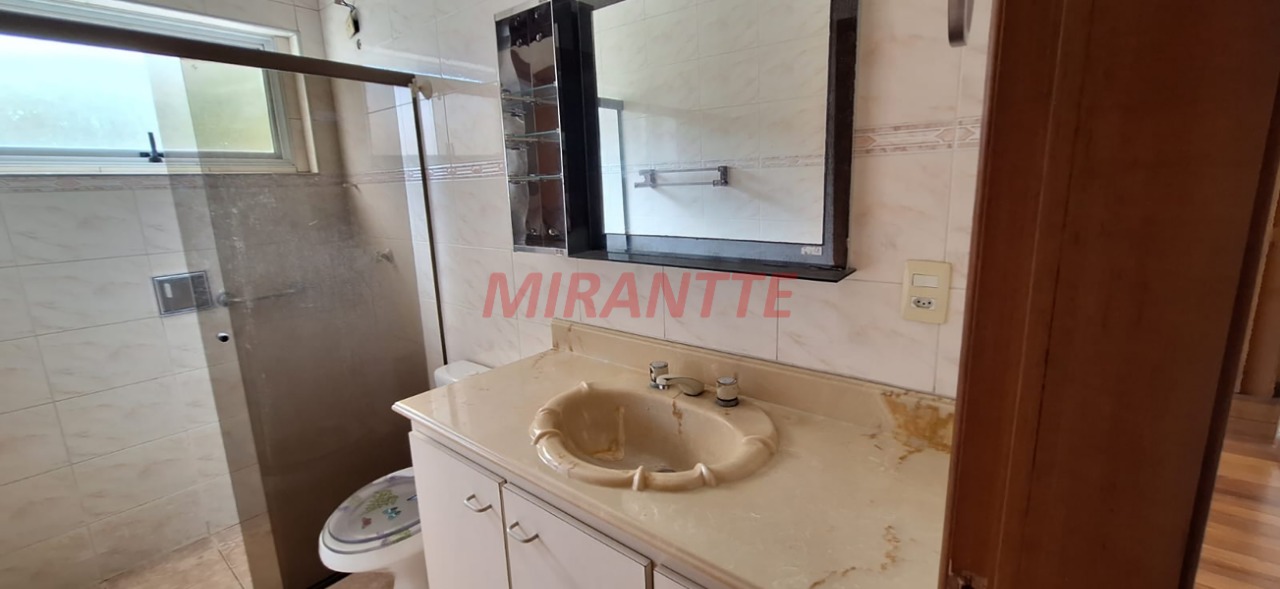 Sobrado de 220m² com 3 quartos em Parque Mandaqui