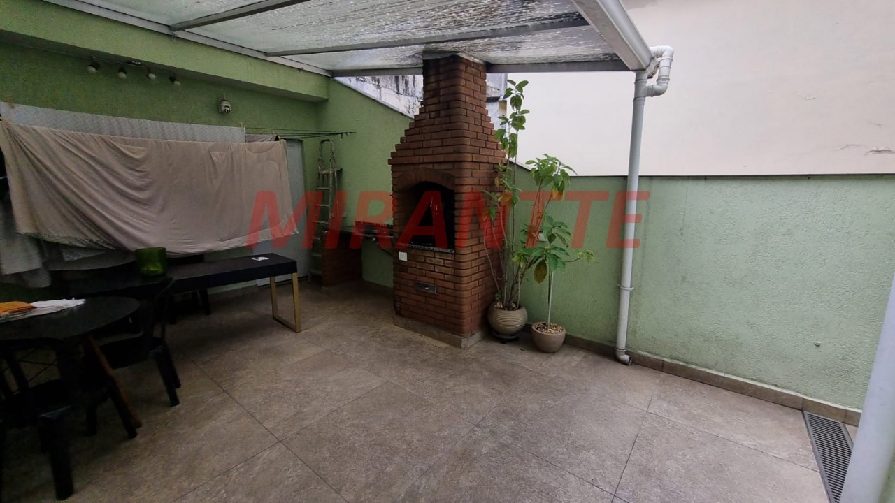 Sobrado de 115m² com 4 quartos em Jardim Peri