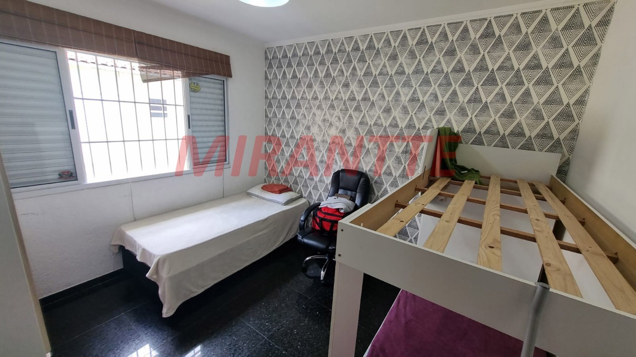 Sobrado de 115m² com 4 quartos em Jardim Peri