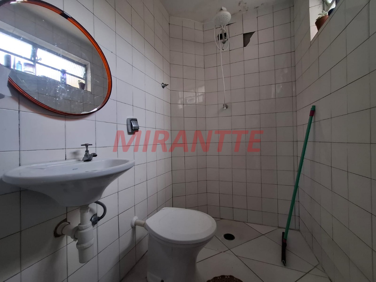 Sobrado de 203m² com 4 quartos em Parque Peruche