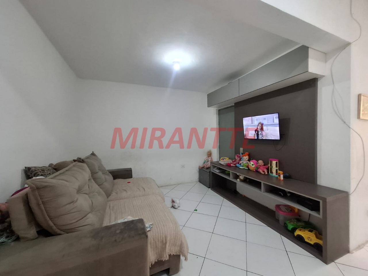 Sobrado de 203m² com 4 quartos em Parque Peruche