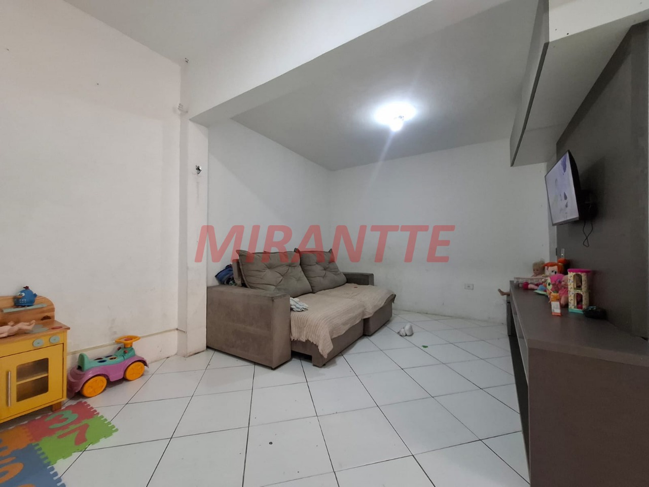 Sobrado de 203m² com 4 quartos em Parque Peruche