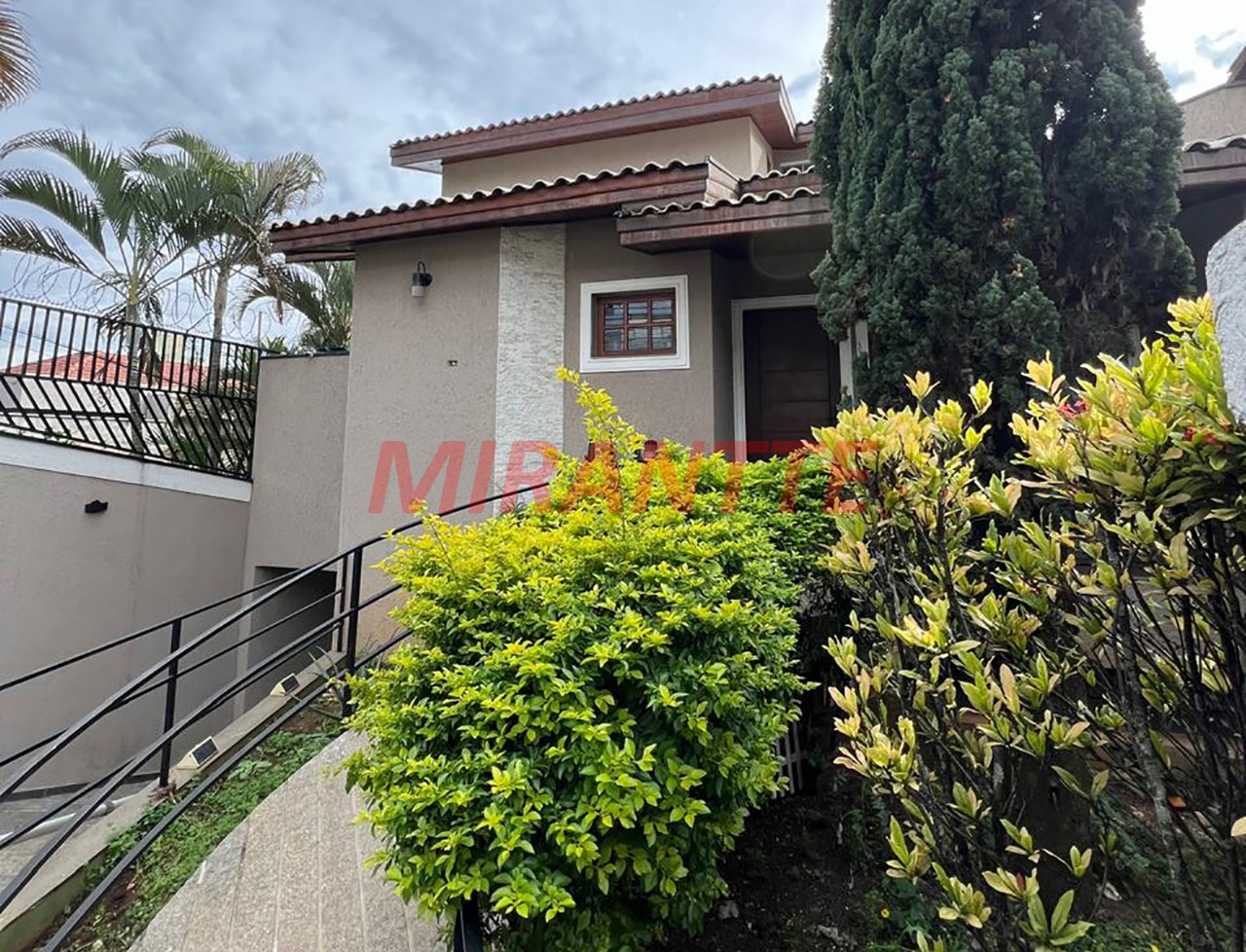 Casa terrea de 355m² com 3 quartos em Quitaúna