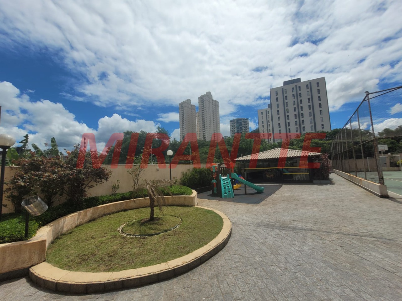 Apartamento de 55m² com 2 quartos em Lauzane Paulista
