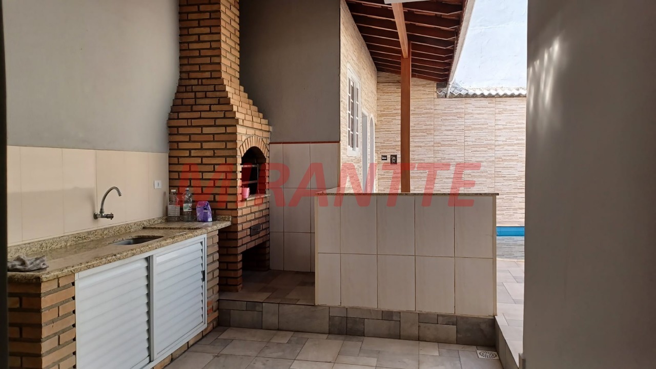 Casa terrea de 300m² com 3 quartos em Vila Rosália