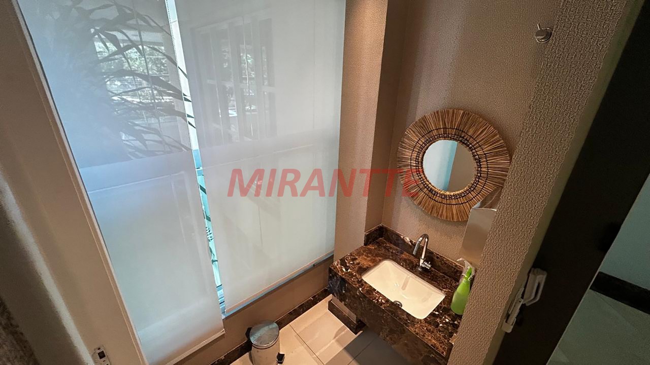 Apartamento de 228m² com 4 quartos em Santana