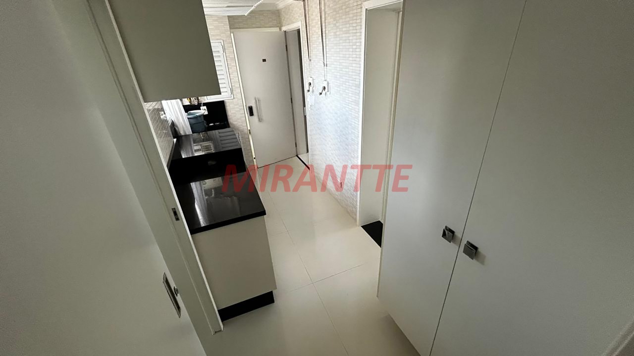 Apartamento de 228m² com 4 quartos em Santana