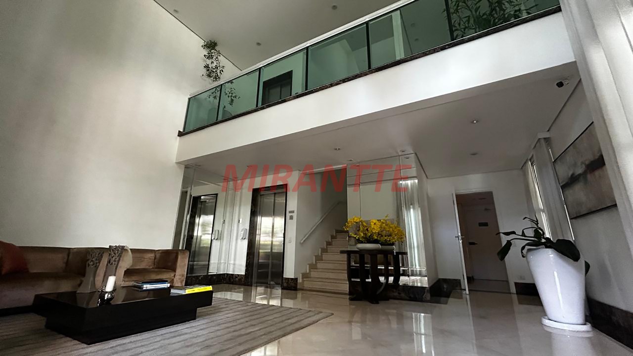 Apartamento de 228m² com 4 quartos em Santana