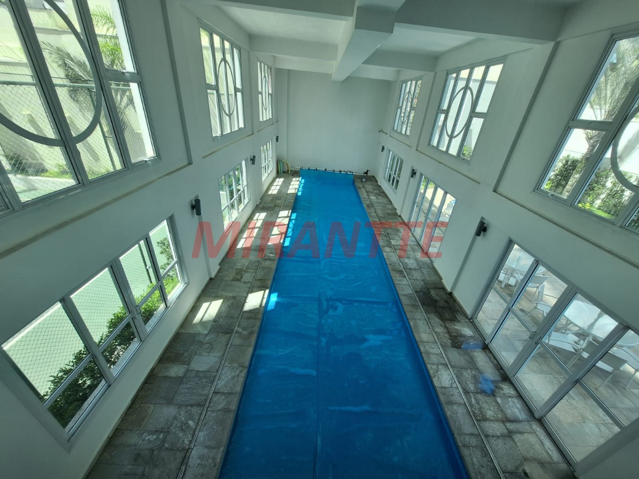 Apartamento de 228m² com 4 quartos em Santana