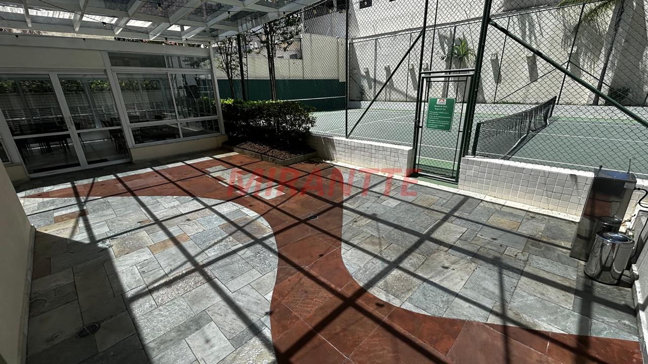 Apartamento de 228m² com 4 quartos em Santana