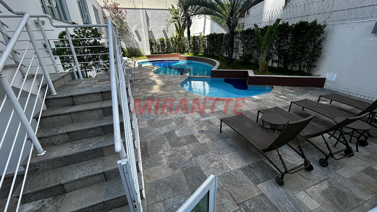 Apartamento de 228m² com 4 quartos em Santana