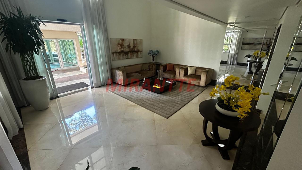 Apartamento de 228m² com 4 quartos em Santana