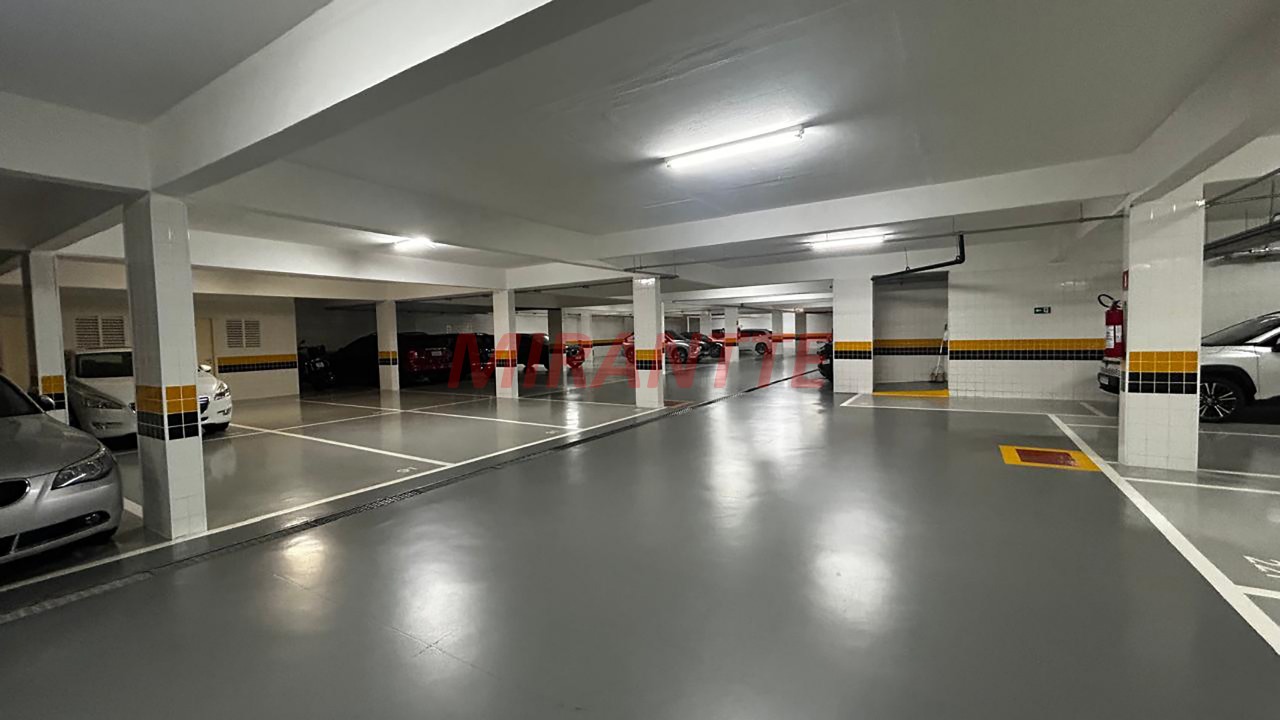 Apartamento de 228m² com 4 quartos em Santana