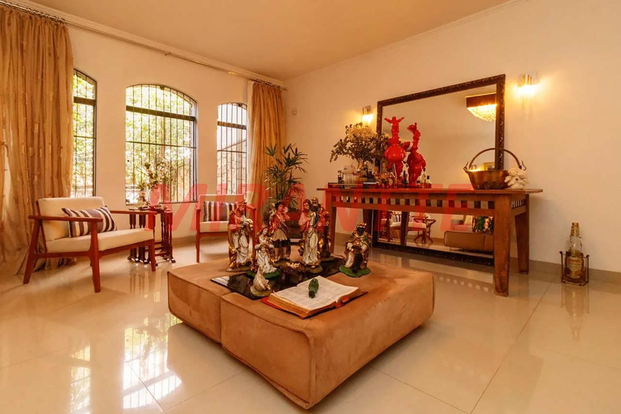 Sobrado de 650m² com 5 quartos em Vila Maria Alta