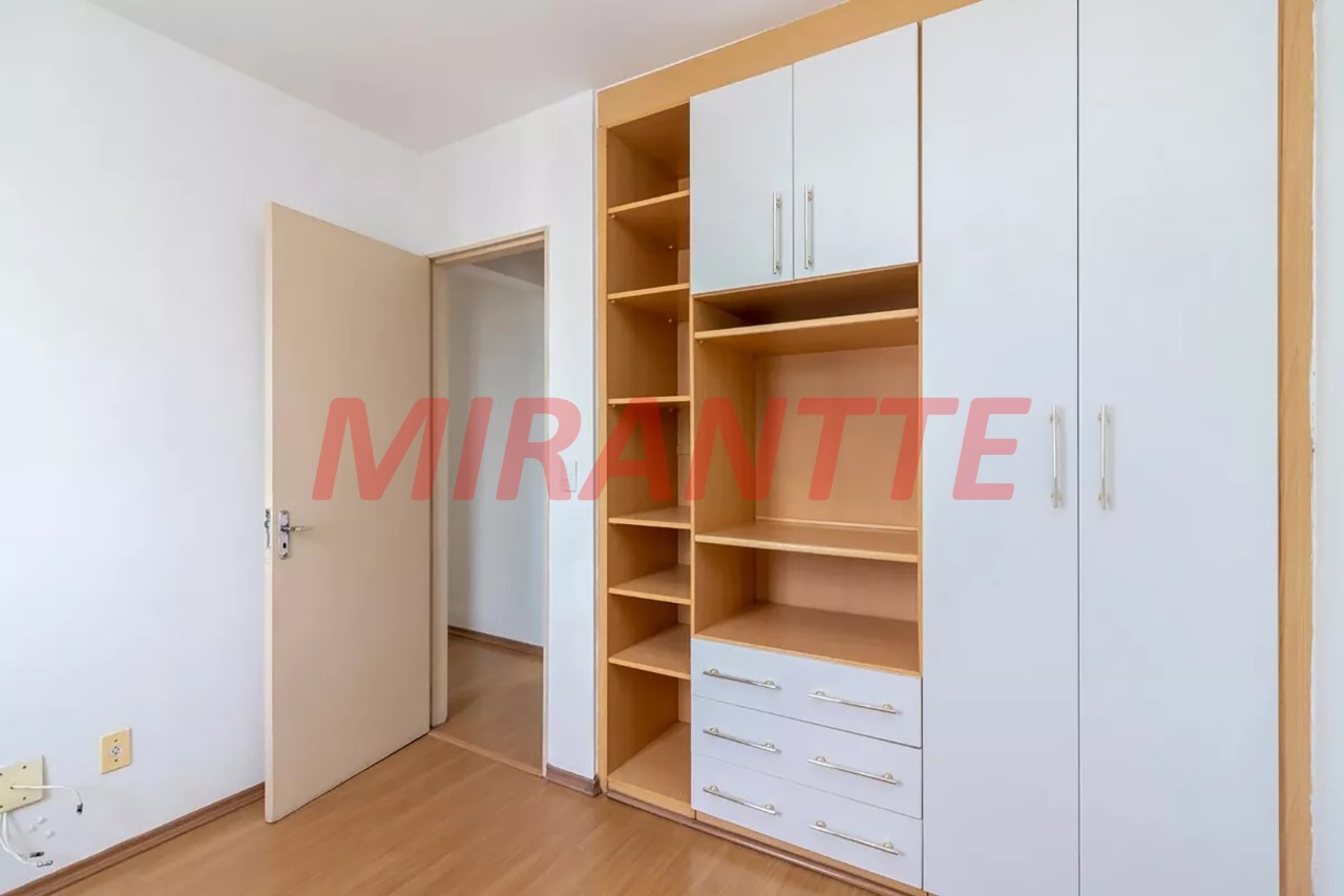 Apartamento de 69m² com 3 quartos em Limão