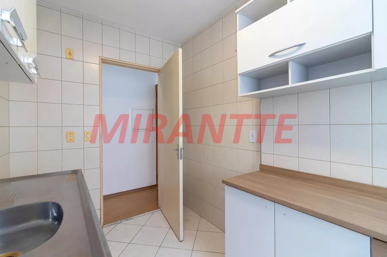 Apartamento de 69m² com 3 quartos em Limão