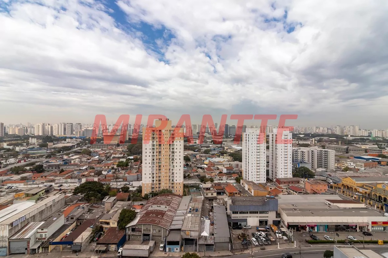 Apartamento de 69m² com 3 quartos em Limão