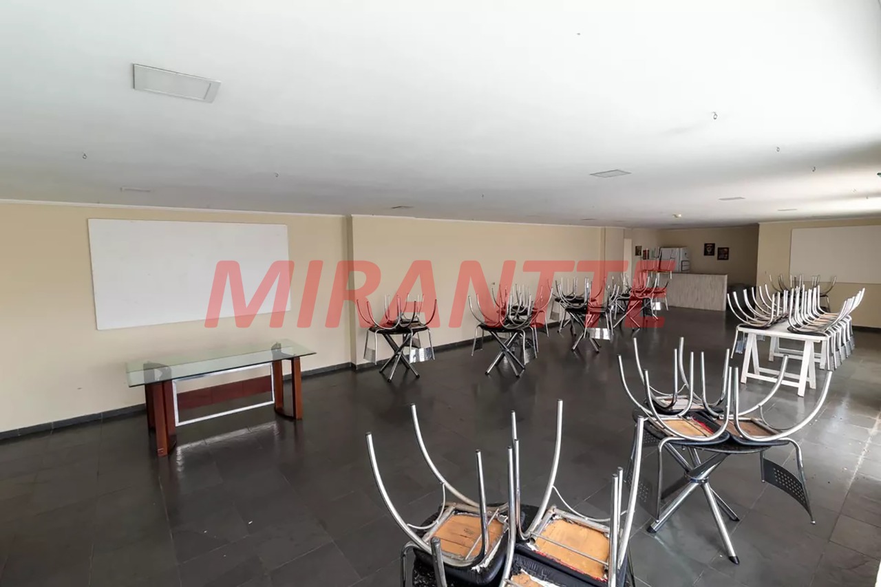 Apartamento de 69m² com 3 quartos em Limão