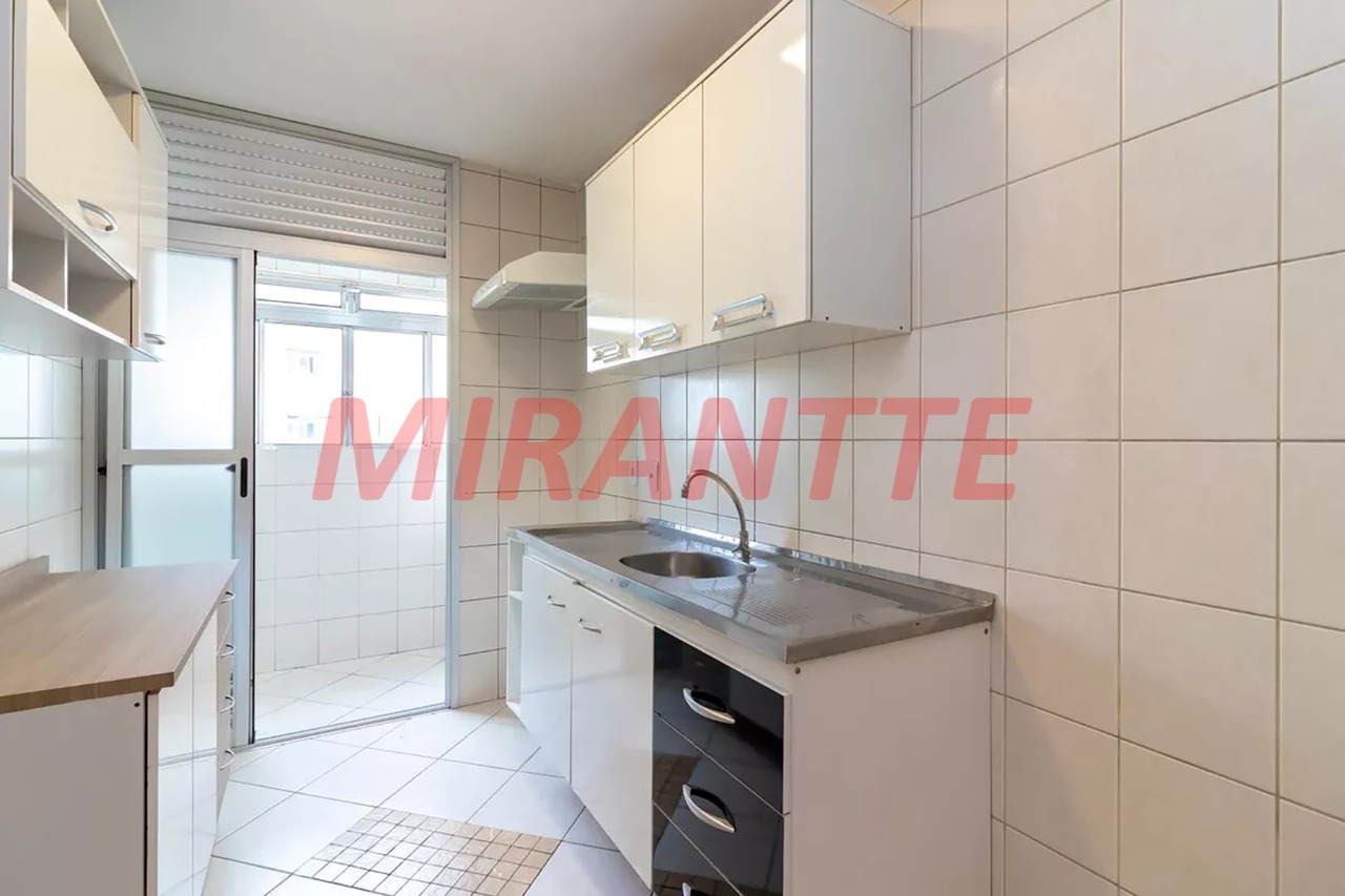 Apartamento de 69m² com 3 quartos em Limão