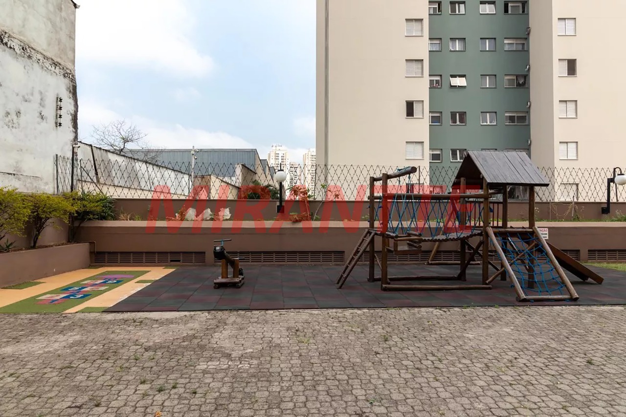 Apartamento de 69m² com 3 quartos em Limão