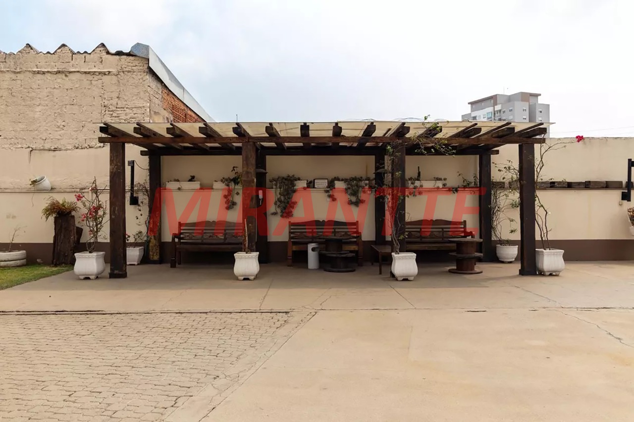 Apartamento de 69m² com 3 quartos em Limão