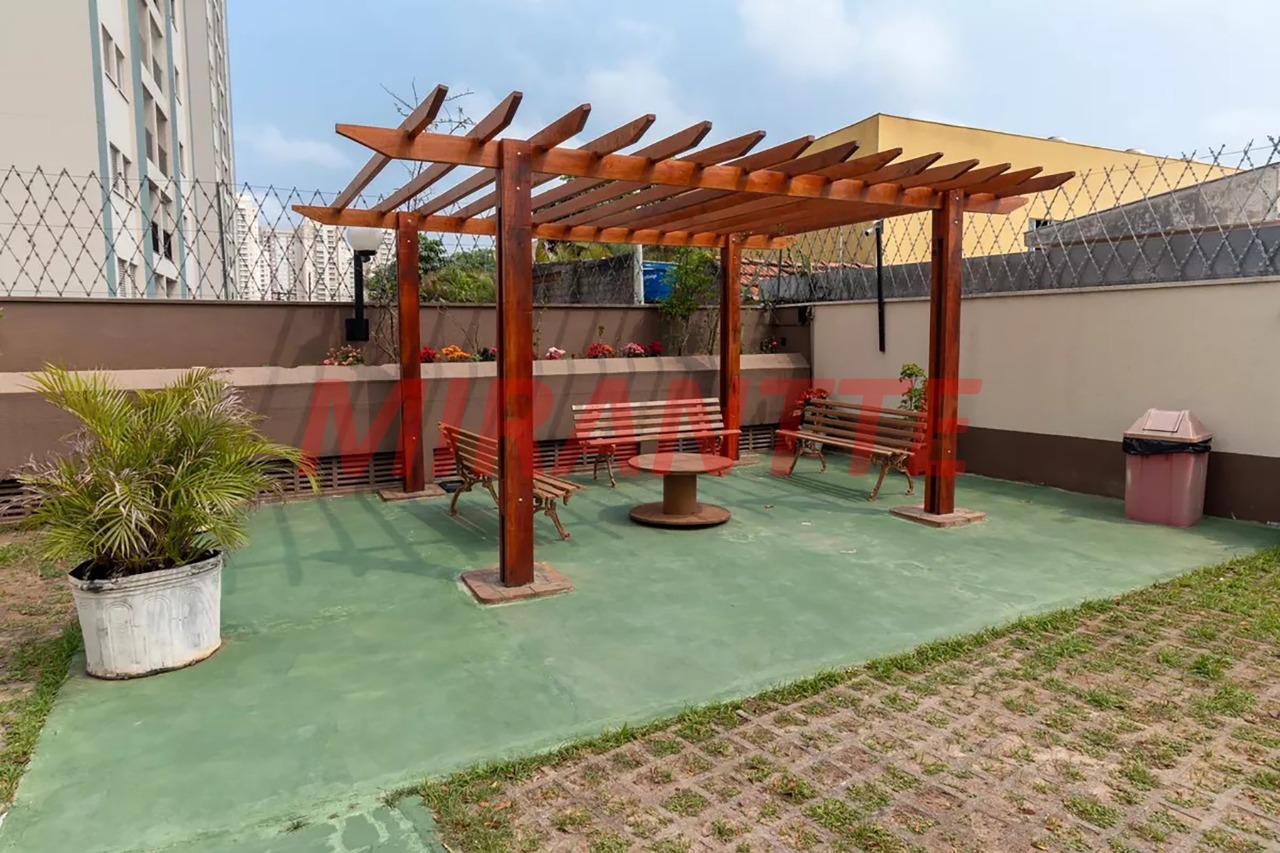 Apartamento de 69m² com 3 quartos em Limão