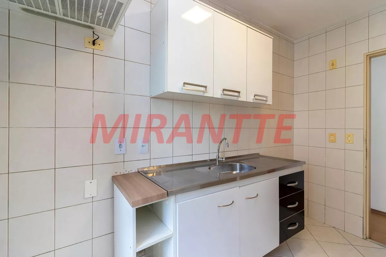 Apartamento de 69m² com 3 quartos em Limão