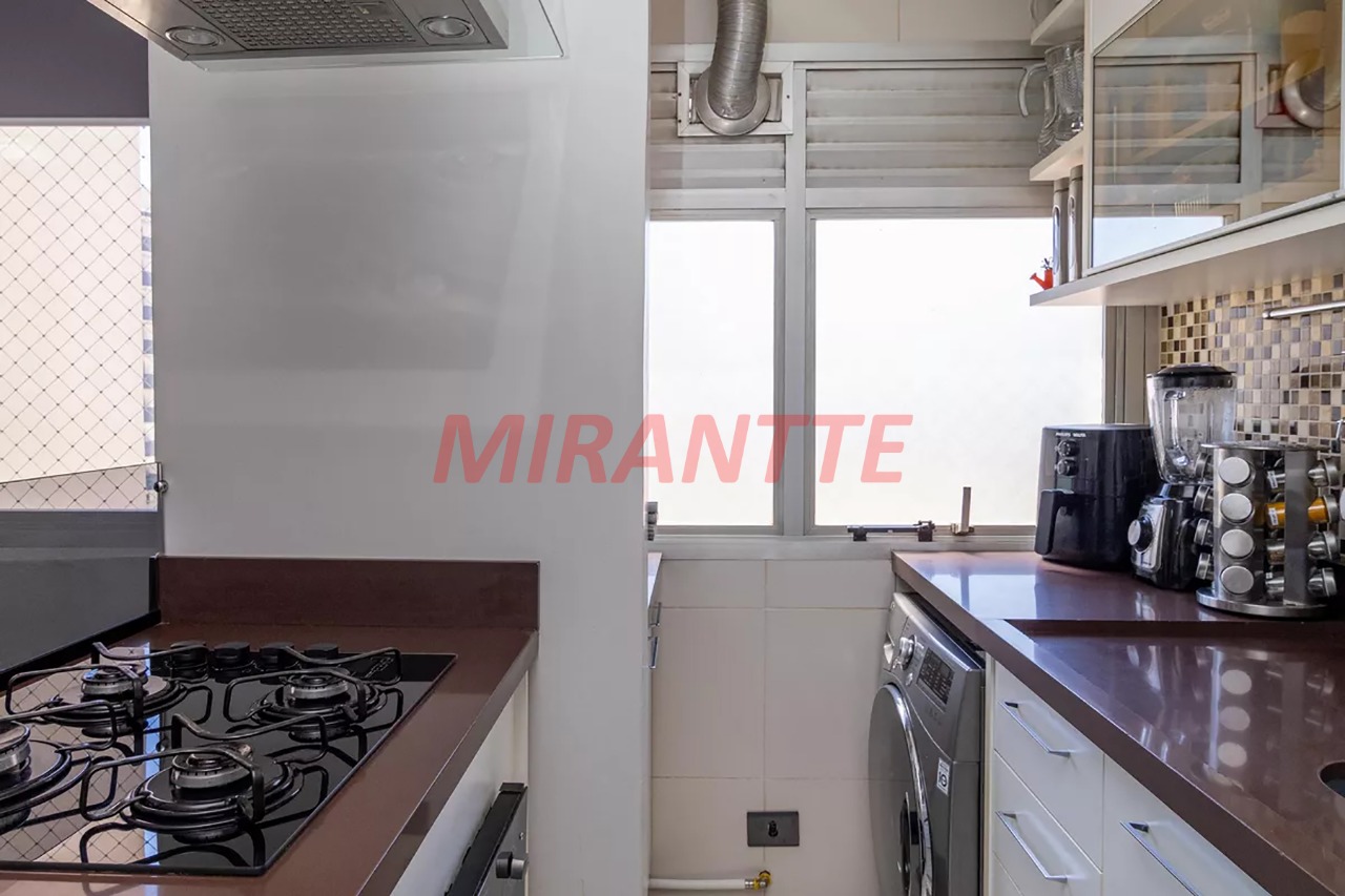 Apartamento de 45m² com 2 quartos em Vila Mazzei